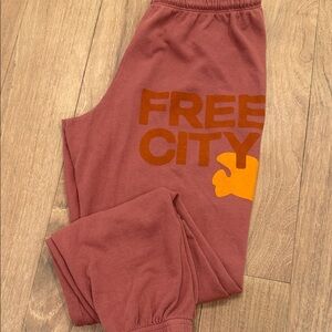 Free City Sweatpants